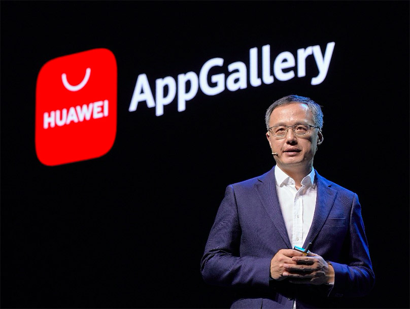 Společnost Huawei představila novou generaci skládacího smartphonu, řadu produktů 5G a strategii pro život s umělou inteligencí