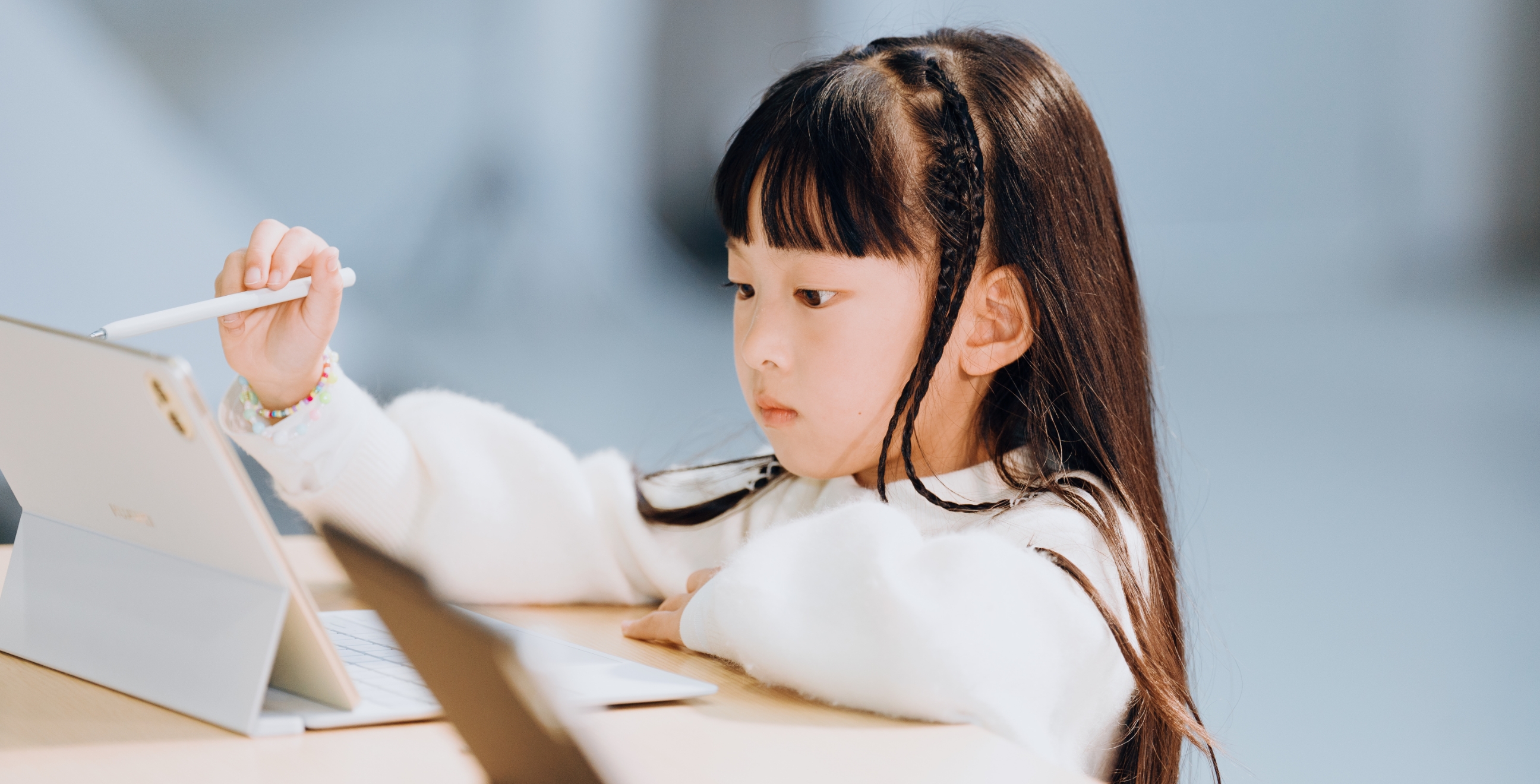 2025 年华为天生会画数字创作大赛新增少儿组别