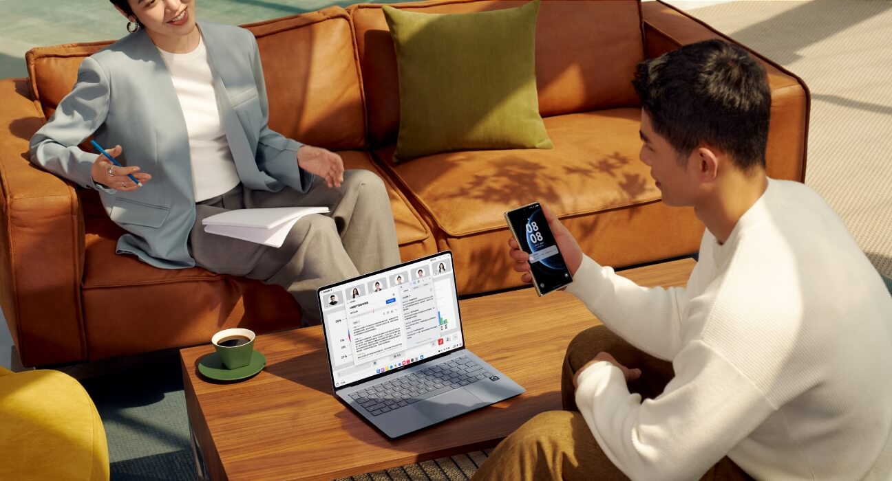 HarmonyOS 5 的 ux 视频,展示了 HarmonyOS 5 操作系统的小艺慧记功能。