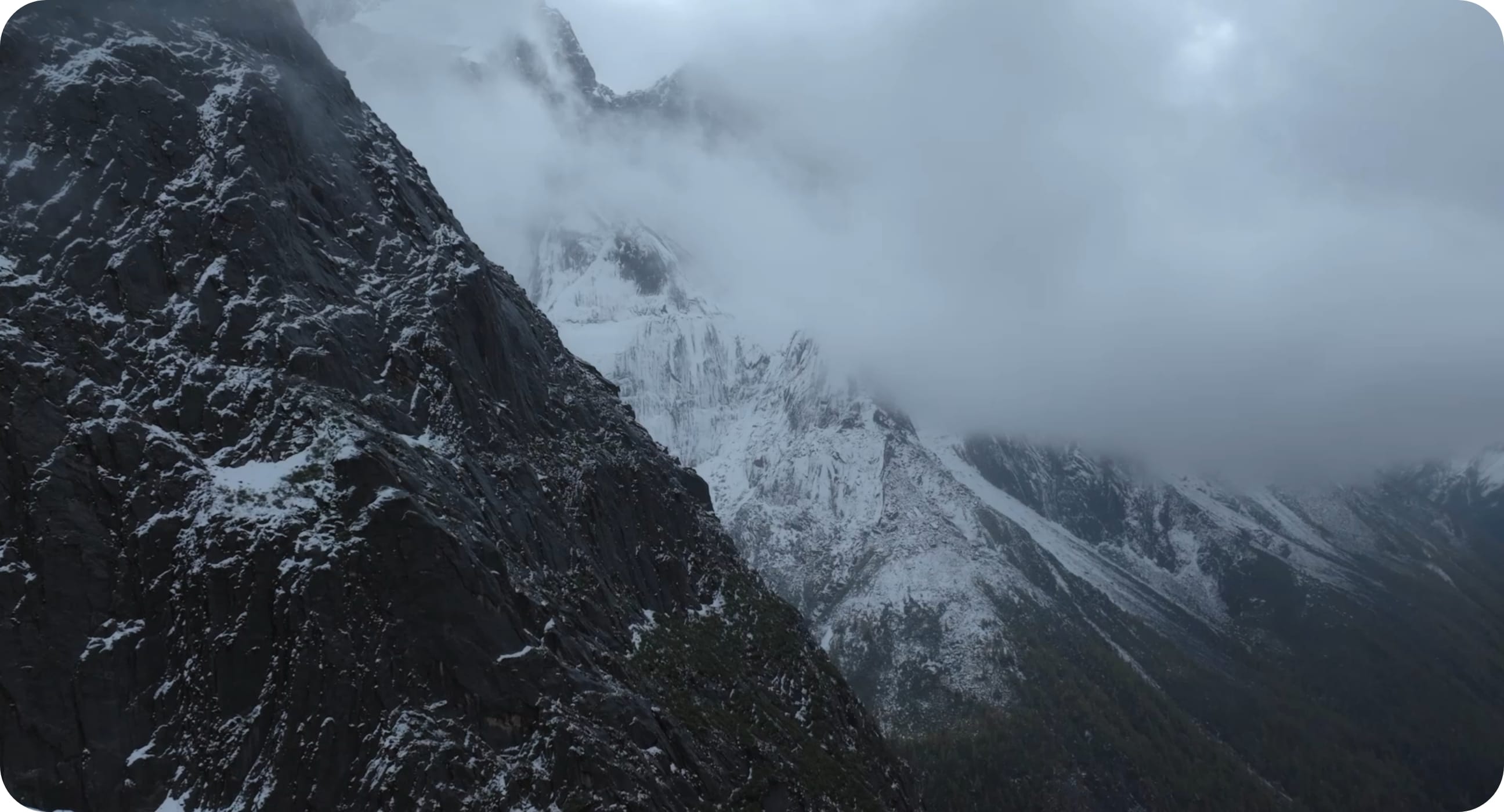 HarmonyOS 6 的主题动效视频，展示了 HarmonyOS 6 操作系统的多种主题动态效果。