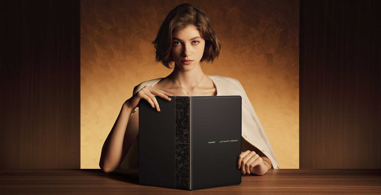 HUAWEI MateBook Fold 非凡大师锻影黑