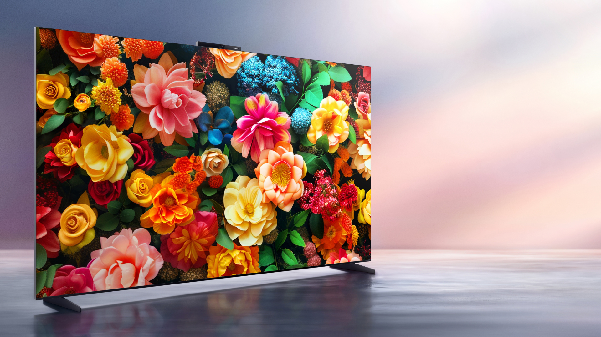 华为 Vision 智慧屏 4 Pro 侧面视图,画面为鲜艳花朵,展示鸿鹄色彩