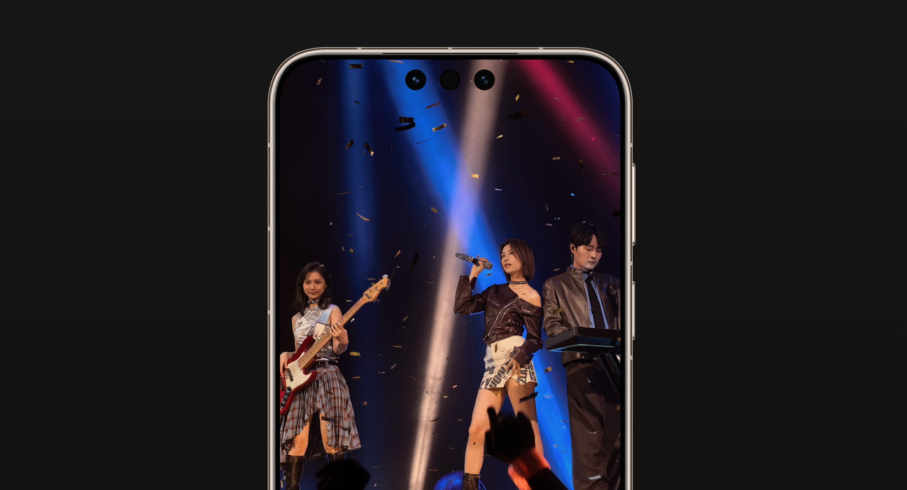HUAWEI Mate 80 Pro Max 风驰版在户外弱网、信号拥塞等场景下依然流畅
