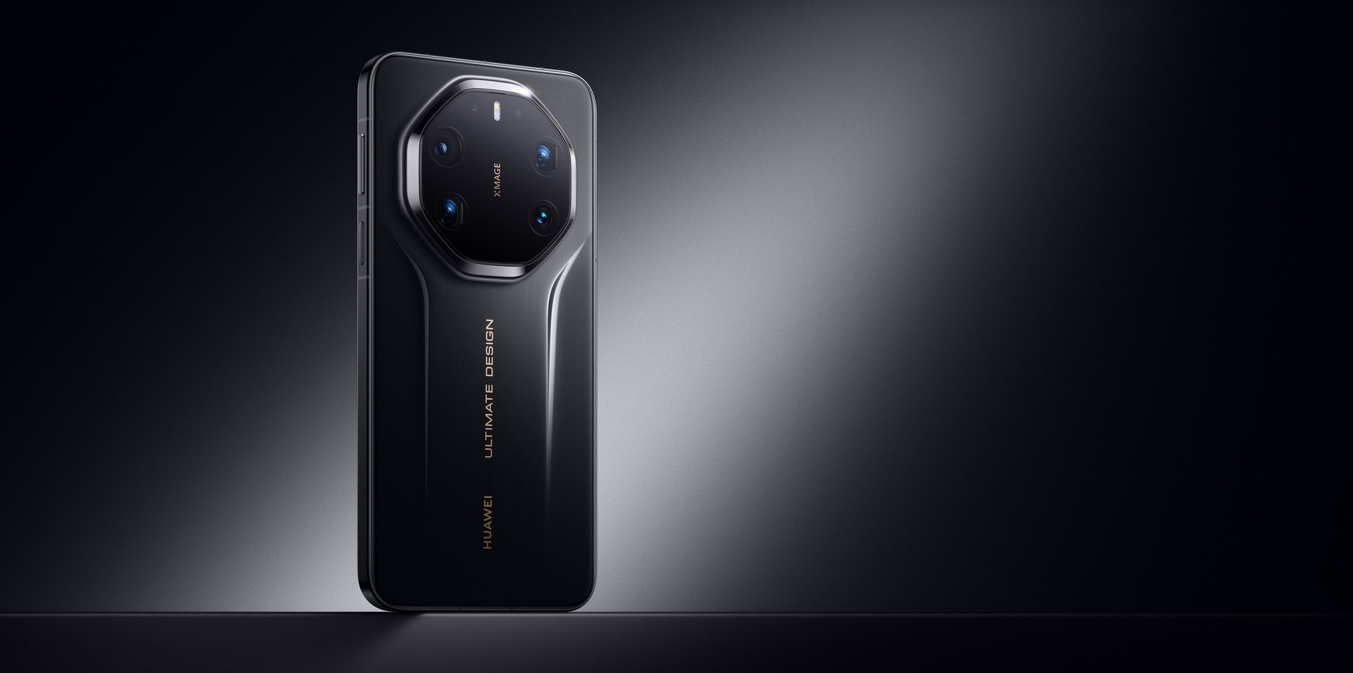 HUAWEI Mate 80 RS 非凡大师玄黑