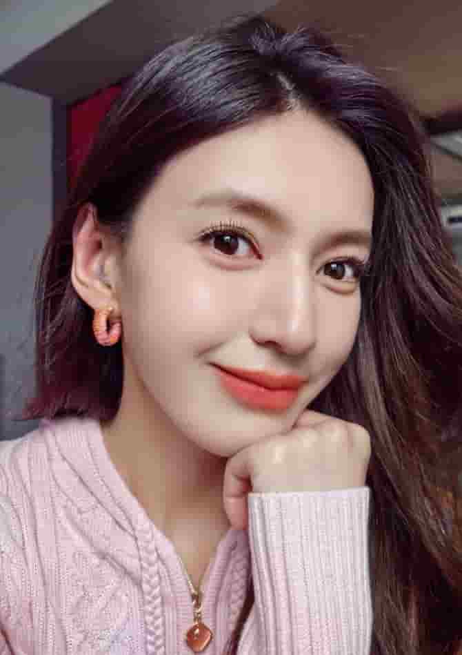 HUAWEI nova Flip S 人像美颜