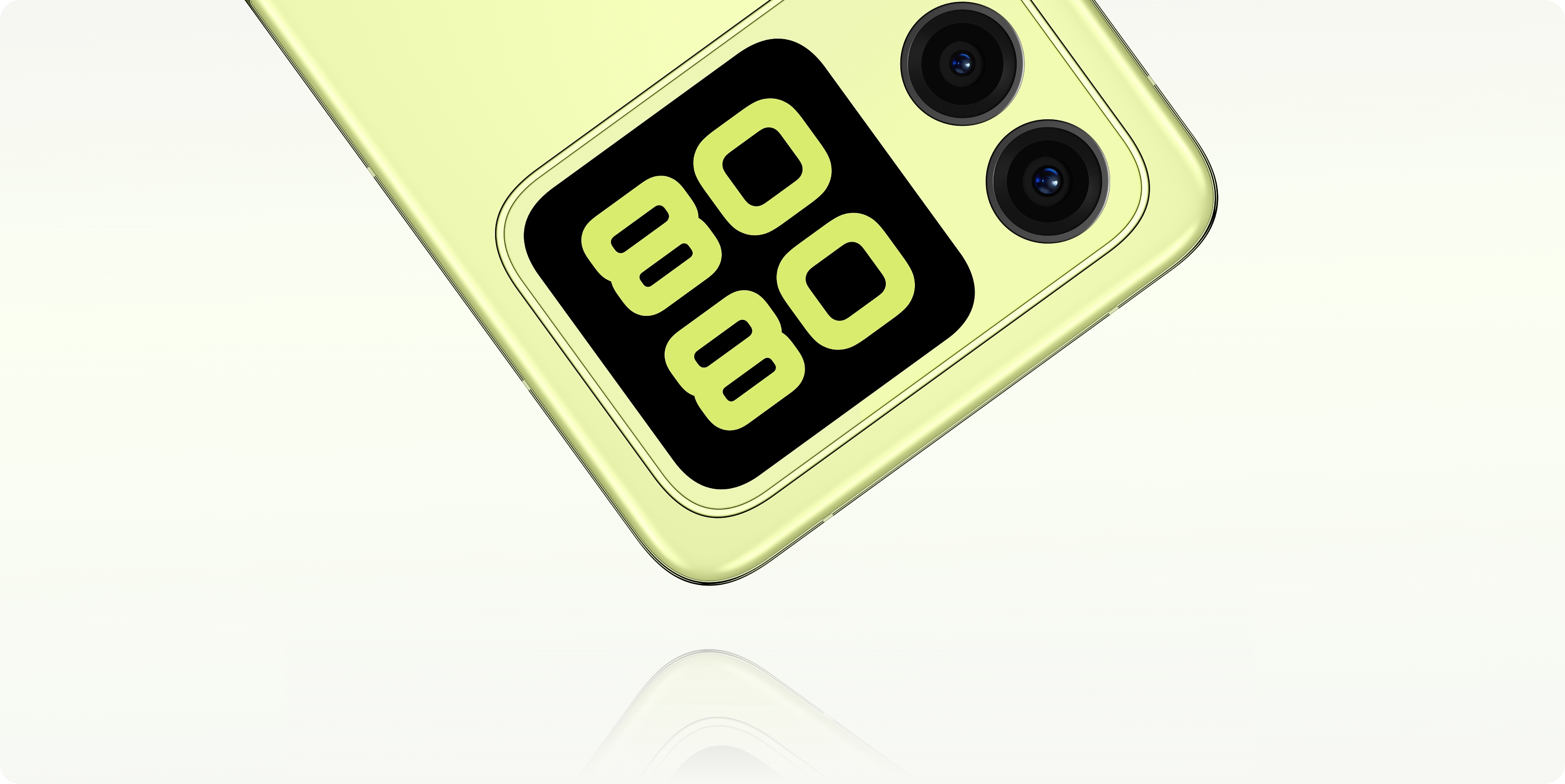 向新绿 HUAWEI nova Flip S 的产品细节特写，展示了产品的玲珑精致