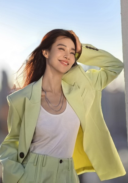 HUAWEI nova 13 Pro 影像样张,展示可变光圈