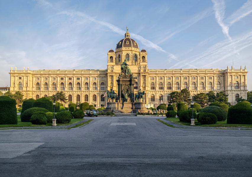 HUAWEI nova 13 Pro 影像样张,展示可变光圈