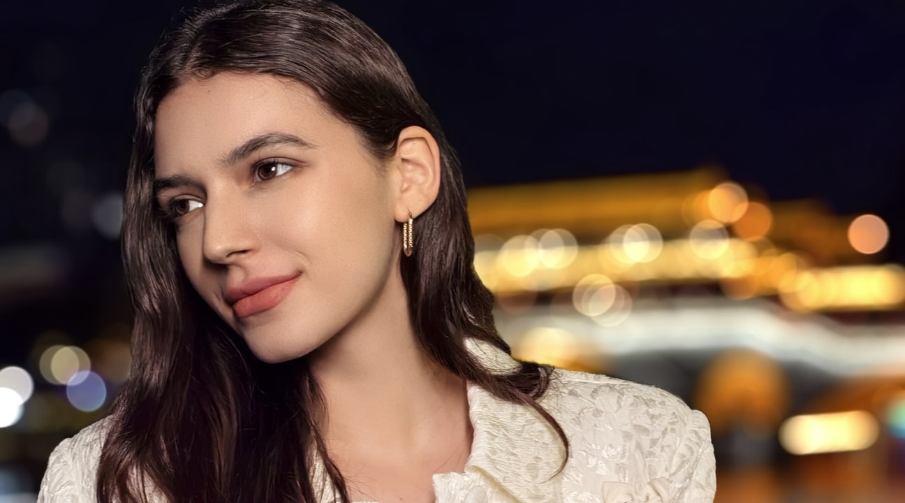 HUAWEI nova 14 活力版夜景人像样张,展示夜景人像的清晰