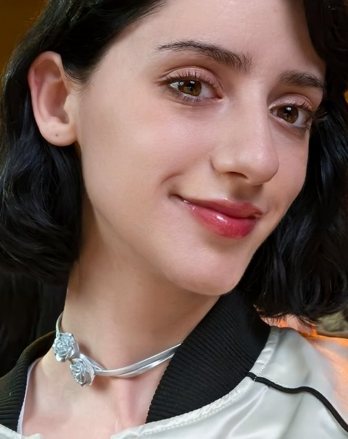 HUAWEI nova 14 Pro Livehouse 前置多焦段人像样张,展示多焦段自拍能力