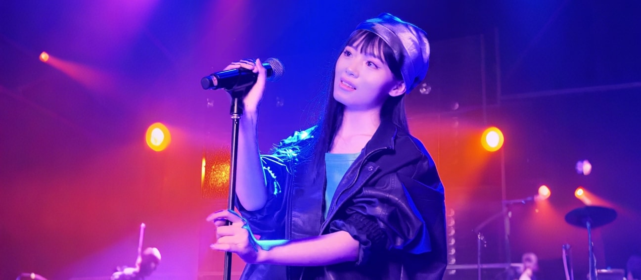 HUAWEI nova 14 Ultra Livehouse 演出样张，展示长焦能力