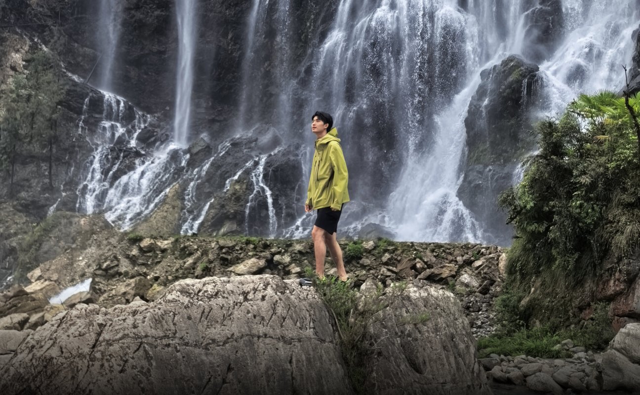 HUAWEI nova 14 Ultra 影像样张，展示后置多焦段人像