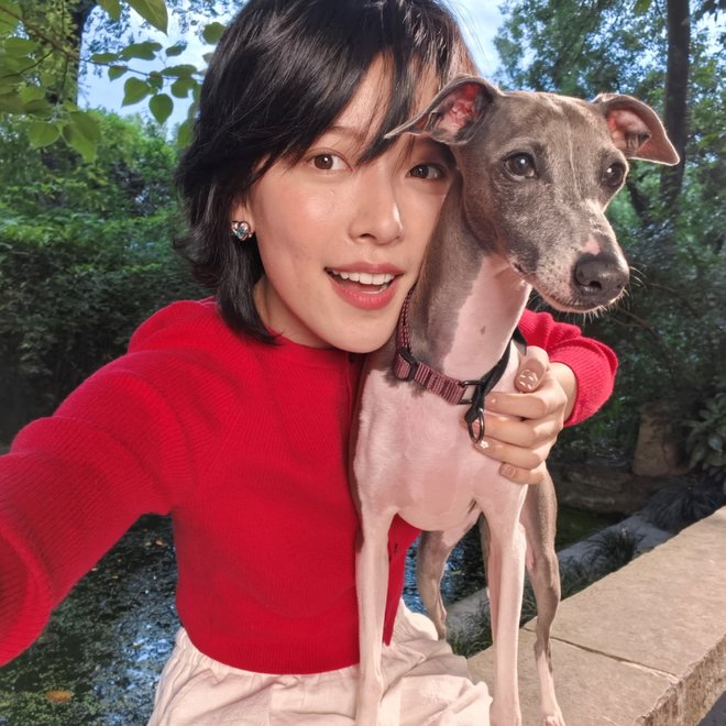 HUAWEI nova 14 Ultra 前置闪拍,展示抓拍的清晰