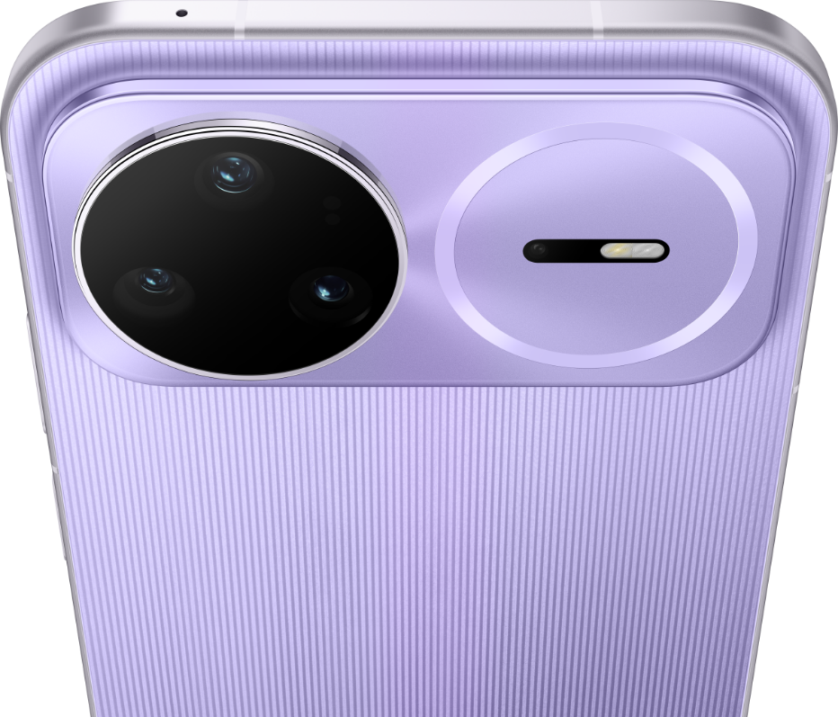 HUAWEI nova 15 Pro 背面摄像头特写，展示后置摄像头参数