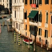 HUAWEI nova 15 Ultra 电影色卡样张，展示电影色彩风格