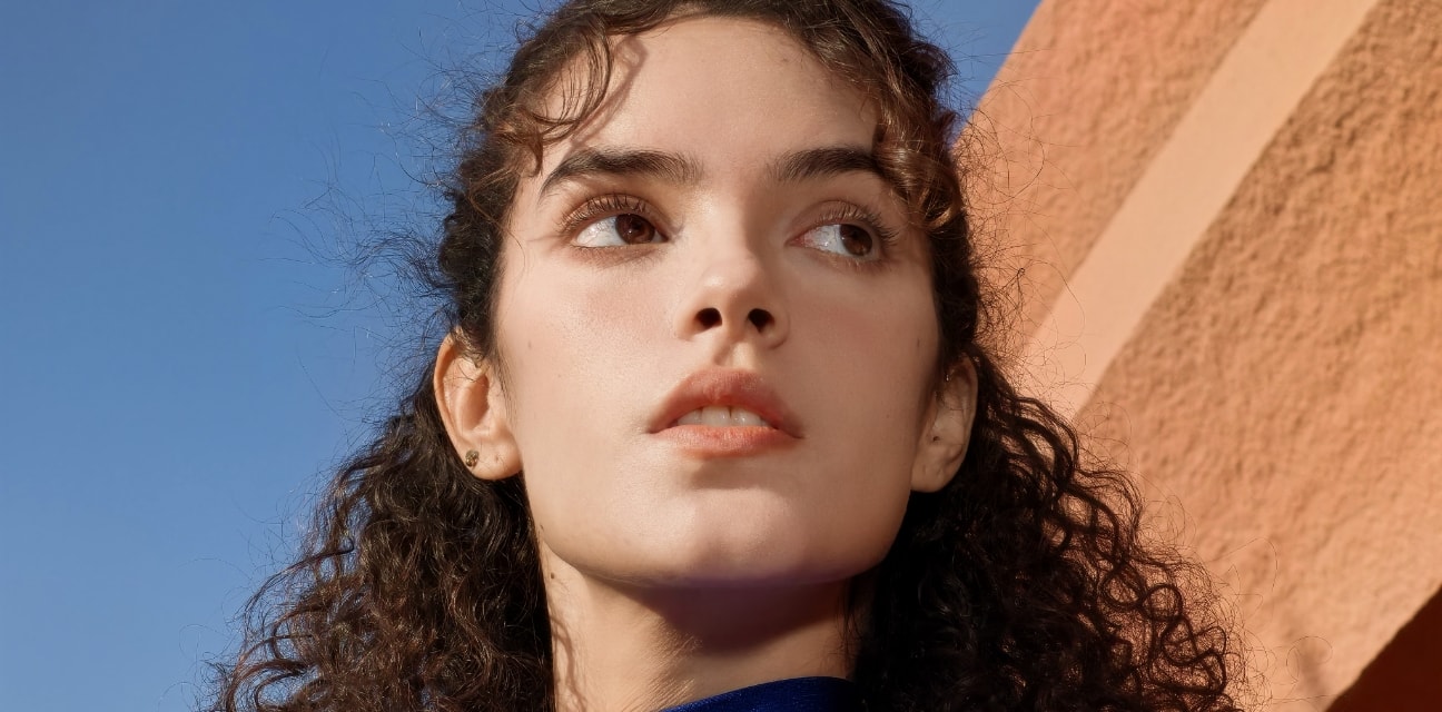 HUAWEI nova 15 影像样张，展示后置多焦段人像