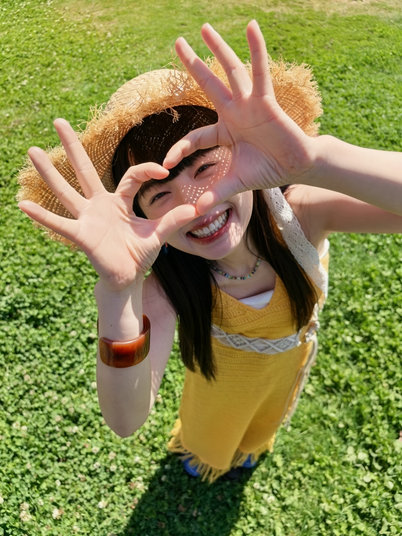 使用HUAWEI Pura 90 Pro第二代红枫影像拍摄的旅行照片，展示了拍照的色彩真实