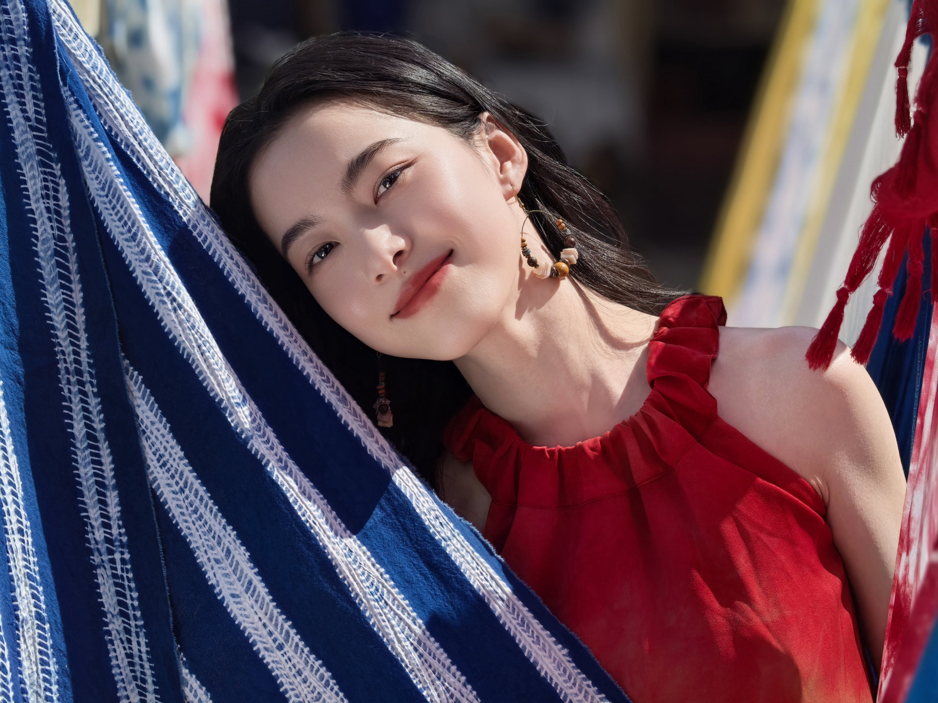 使用 HUAWEI Pura 90 拍摄的照片，展示了 XMAGE 智拍和第二代红枫影像的拍照能力