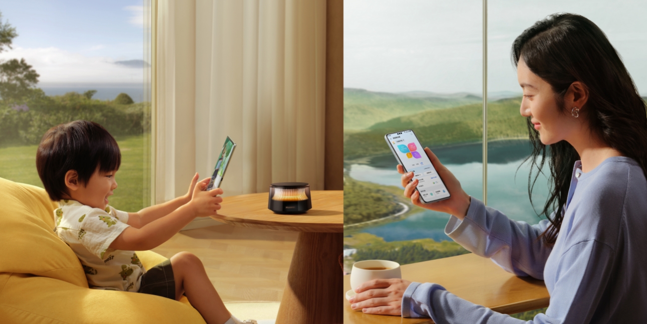 一女性家长用手机查看孩子上网情况，展示了华为路由 X3 Pro 日照金山智慧过滤网络信息，护航儿童健康成长的功能