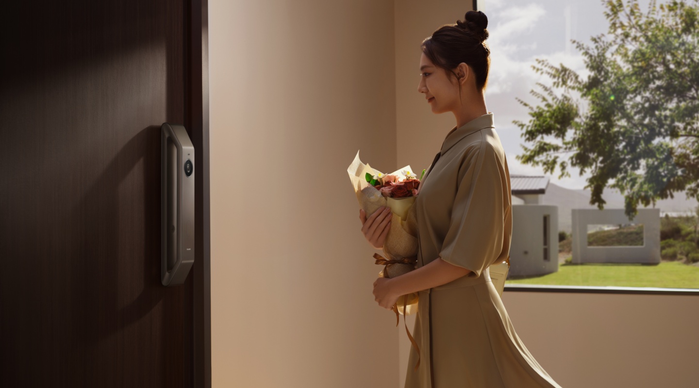 用户使用人脸部识进行解锁,展示了AI 3D 人脸识别 3.0 功能