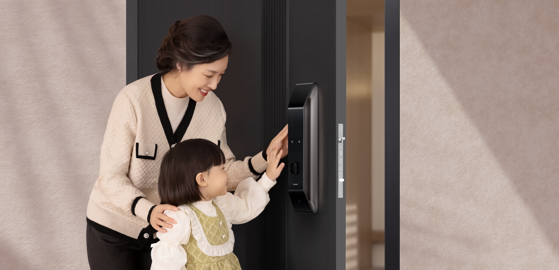 华为智能门锁 Pro 家人亲情关怀