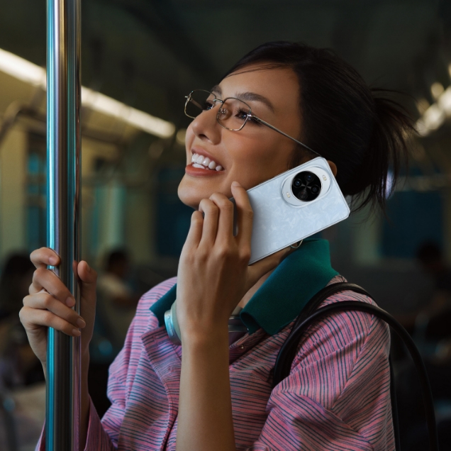 Video demonstrating AI Noise Cancellation on HUAWEI nova 14 Pro. 