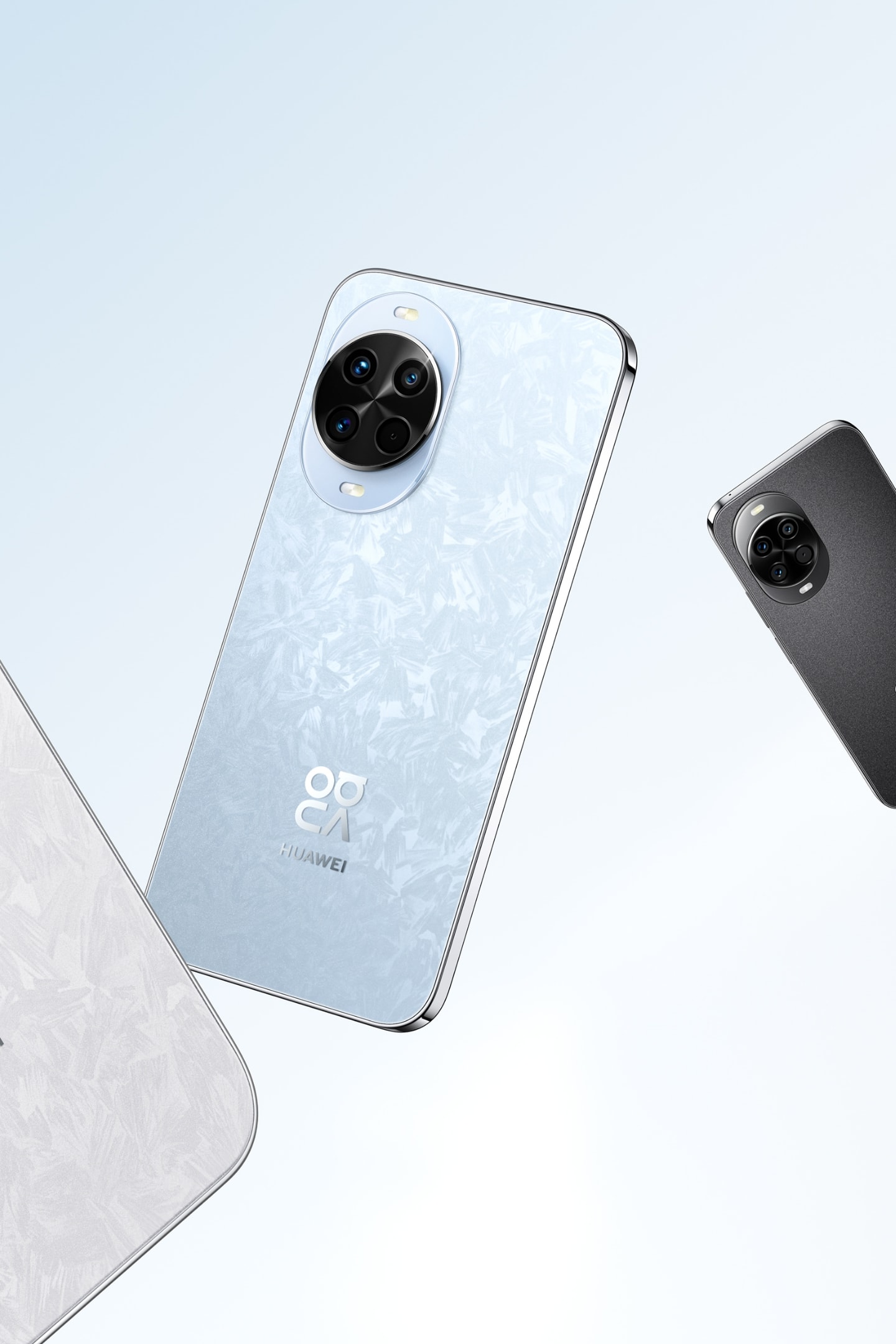 Video showing the ice crystal texture design on the rear cover of HUAWEI nova 14