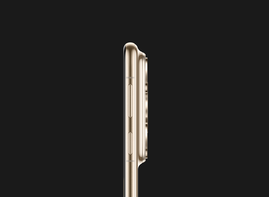 HUAWEI Pura 80 Ultra side view, display the smart control button