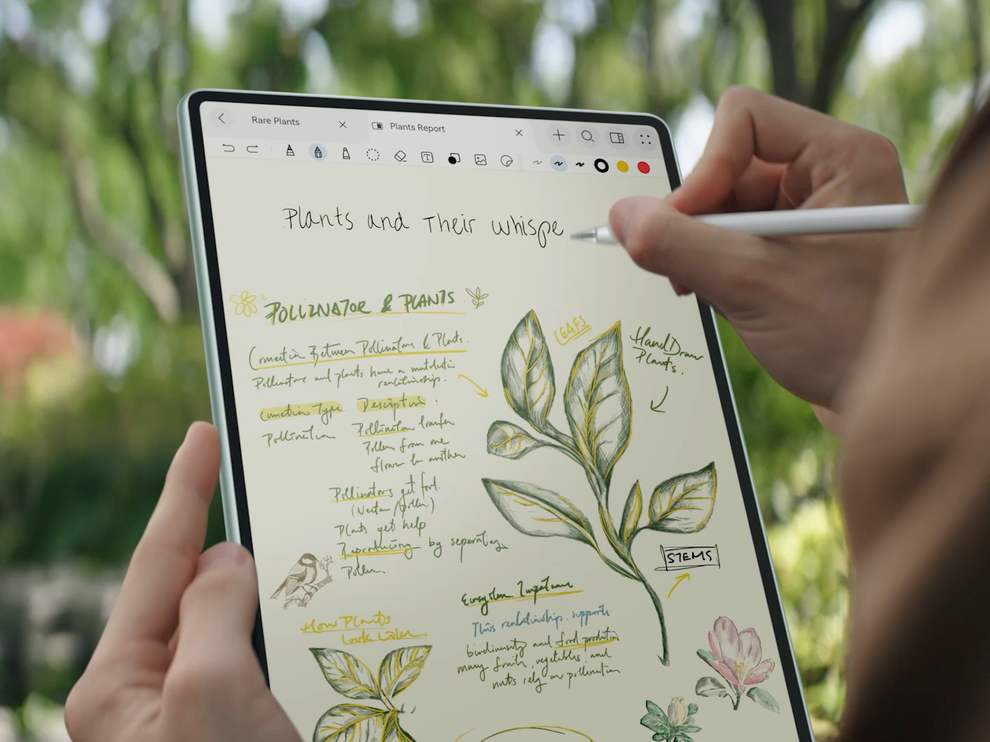 HUAWEI MatePad Pro 12.2-inch tablet: a video showing AI handwriting enhance in HUAWEI Notes