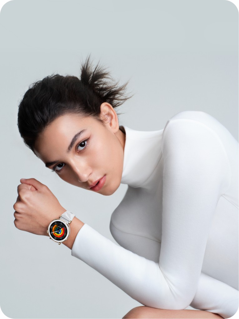 Explore New HUAWEI WATCH Smartwatch and Band HUAWEI UAE