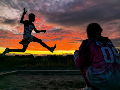 CHASING THE DAWN, PURSUING DREAMS