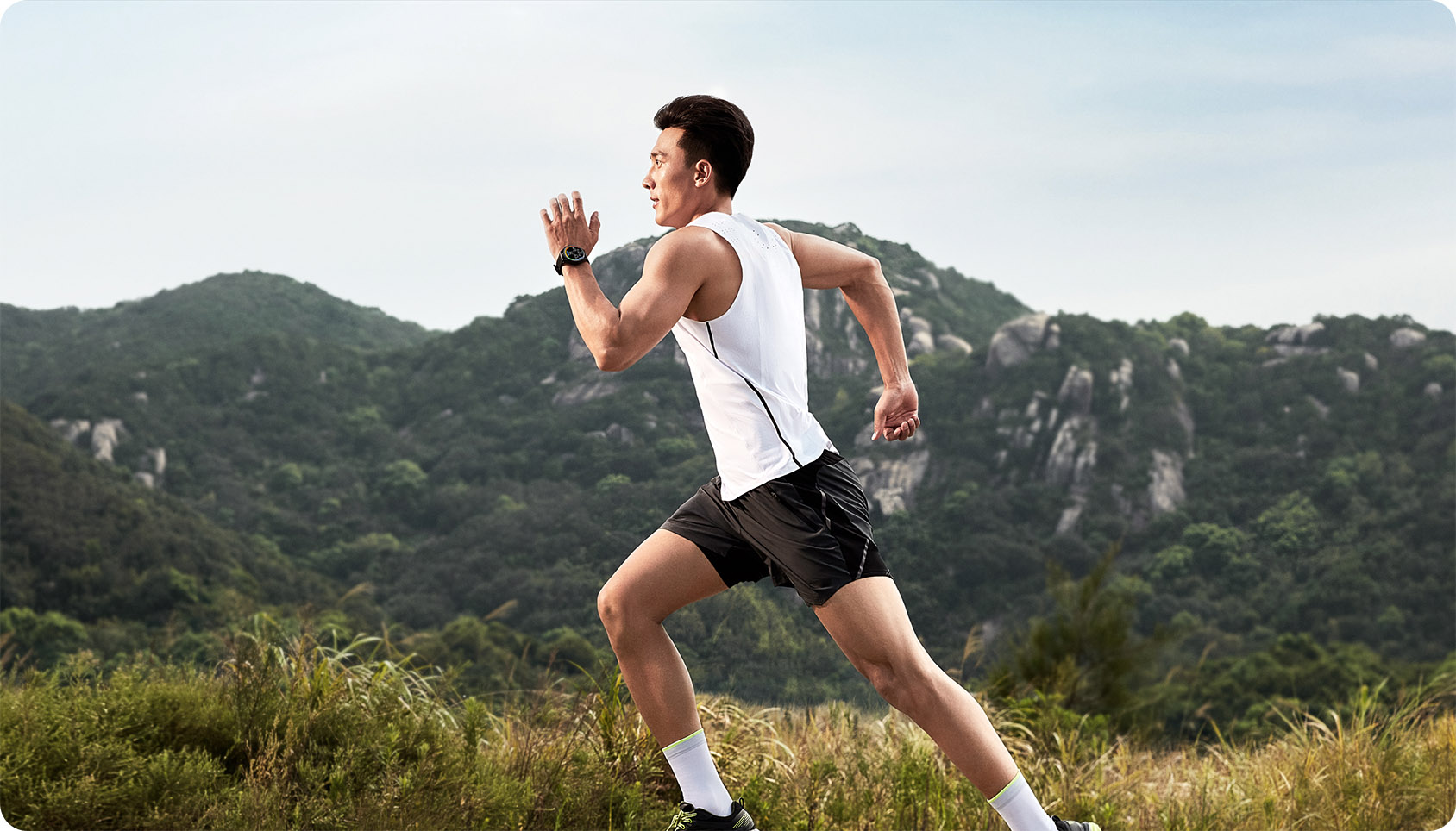 Носимые устройства HUAWEI - HUAWEI Россия