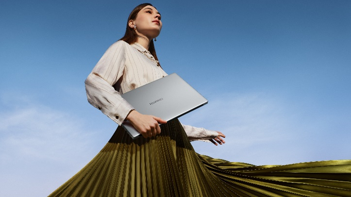 15.6インチ フルビューディスプレイノートPC
『HUAWEI MateBook D 15』の新モデルを7月13日(火)より順次発売