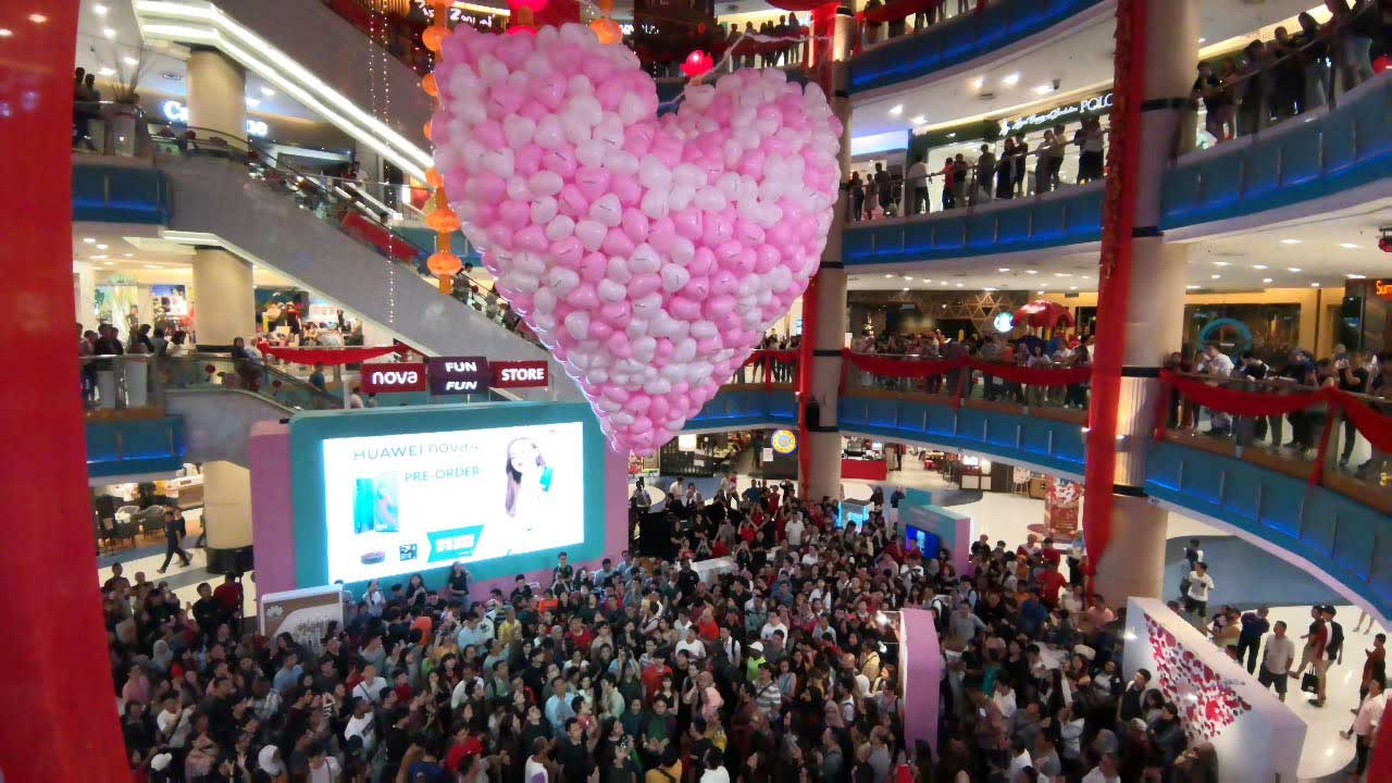 HUAWEI nova 4 sales launch