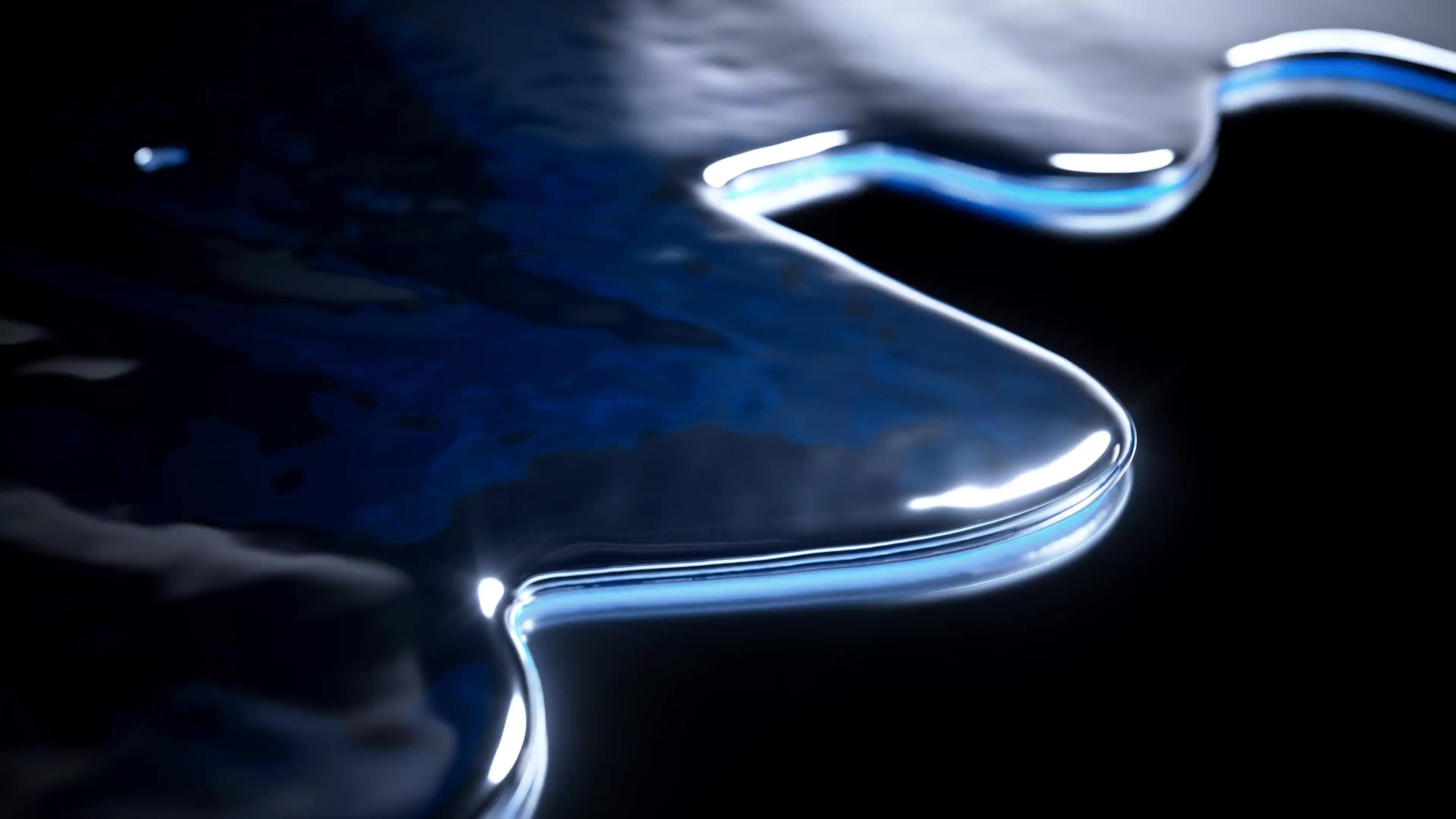 HUAWEI WATCH Ultimate zirconium-based liquid metal case