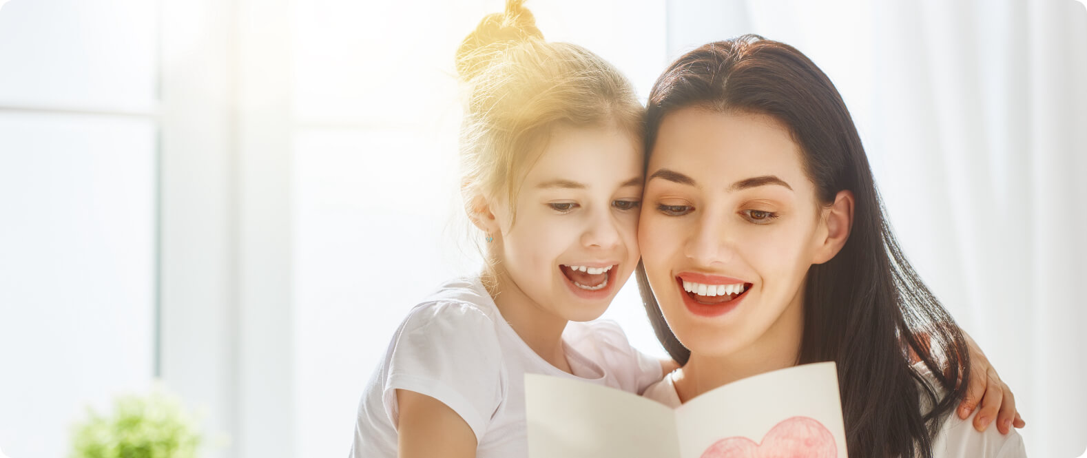 HUAWEI Mother’s Day Audio Lifestyle Shot