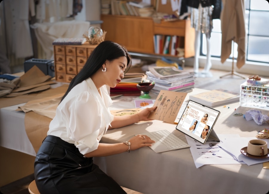 A fashion designer working on a design proposal in the studio with HUAWEI MatePad Pro 13.2-inch