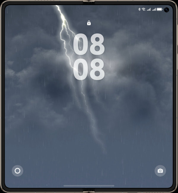 HUAWEI Mate X6 UX image, showing the playability of the personalized weather wallpaper