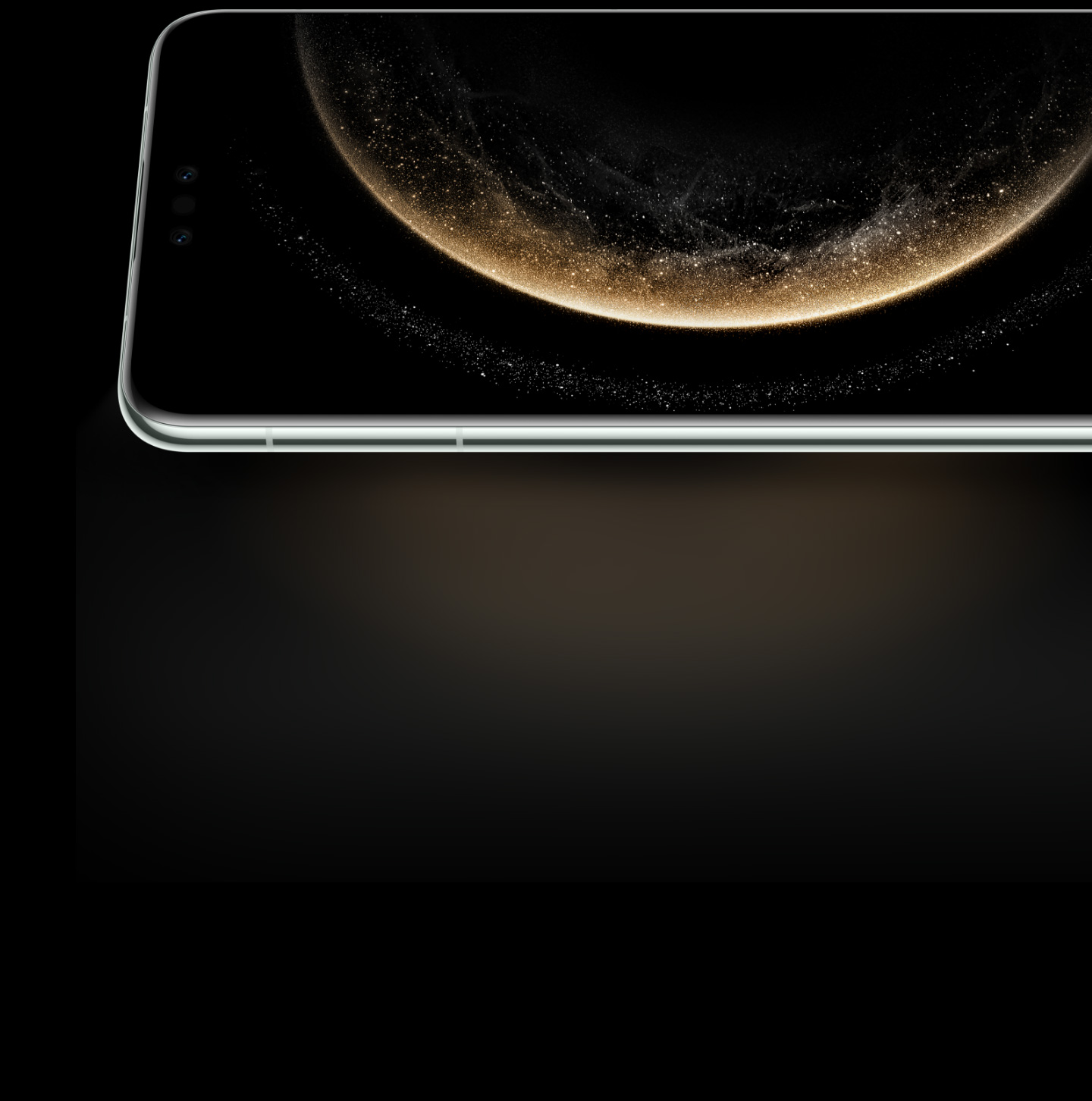 Slanted frontal view of HUAWEI Mate 70 Pro, demonstrating screen details