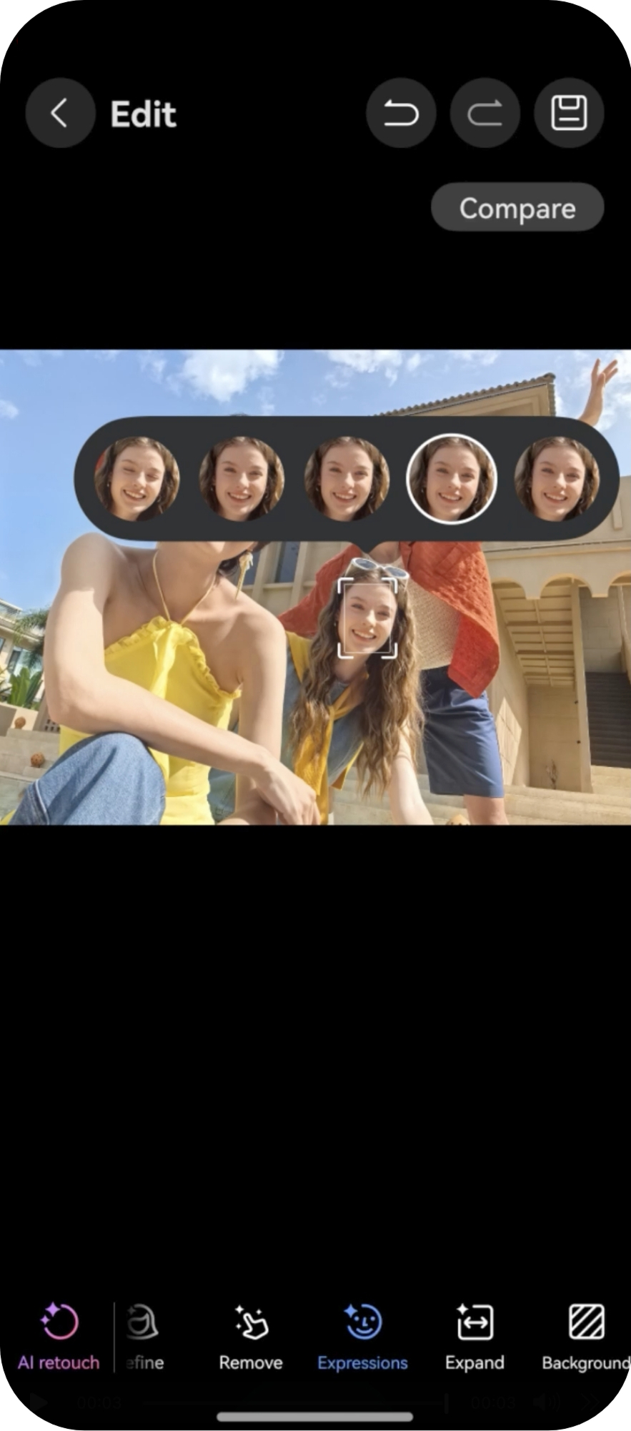 Video demonstrating AI Best Expression on HUAWEI nova 14