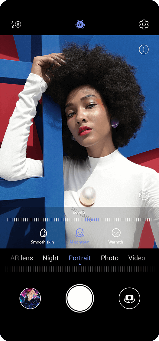 HUAWEI P20 lite 2019 front camera poster-level selfie