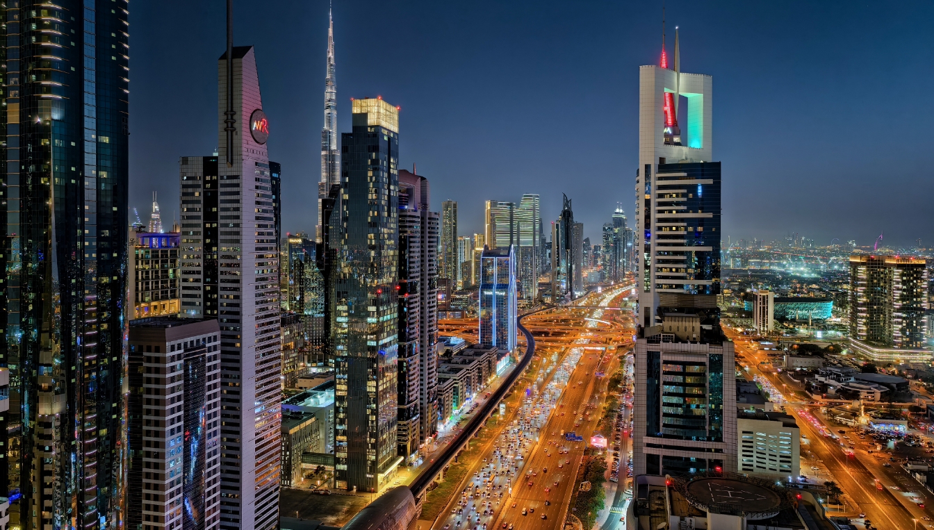 Night scenery photos taken by HUAWEI Pura 80 Pro, display the function of 1-inch Ultra Lighting Camera