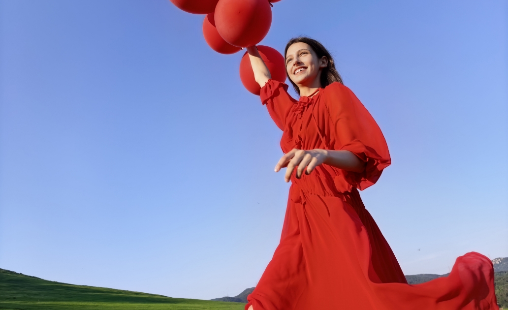 Photos taken by HUAWEI Pura 80 cameras, display the phone's Ultra Chroma XMAGE camera function