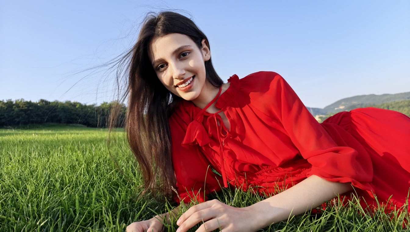 Photos taken by HUAWEI Pura 80 cameras, display the phone's Ultra Chroma XMAGE camera function