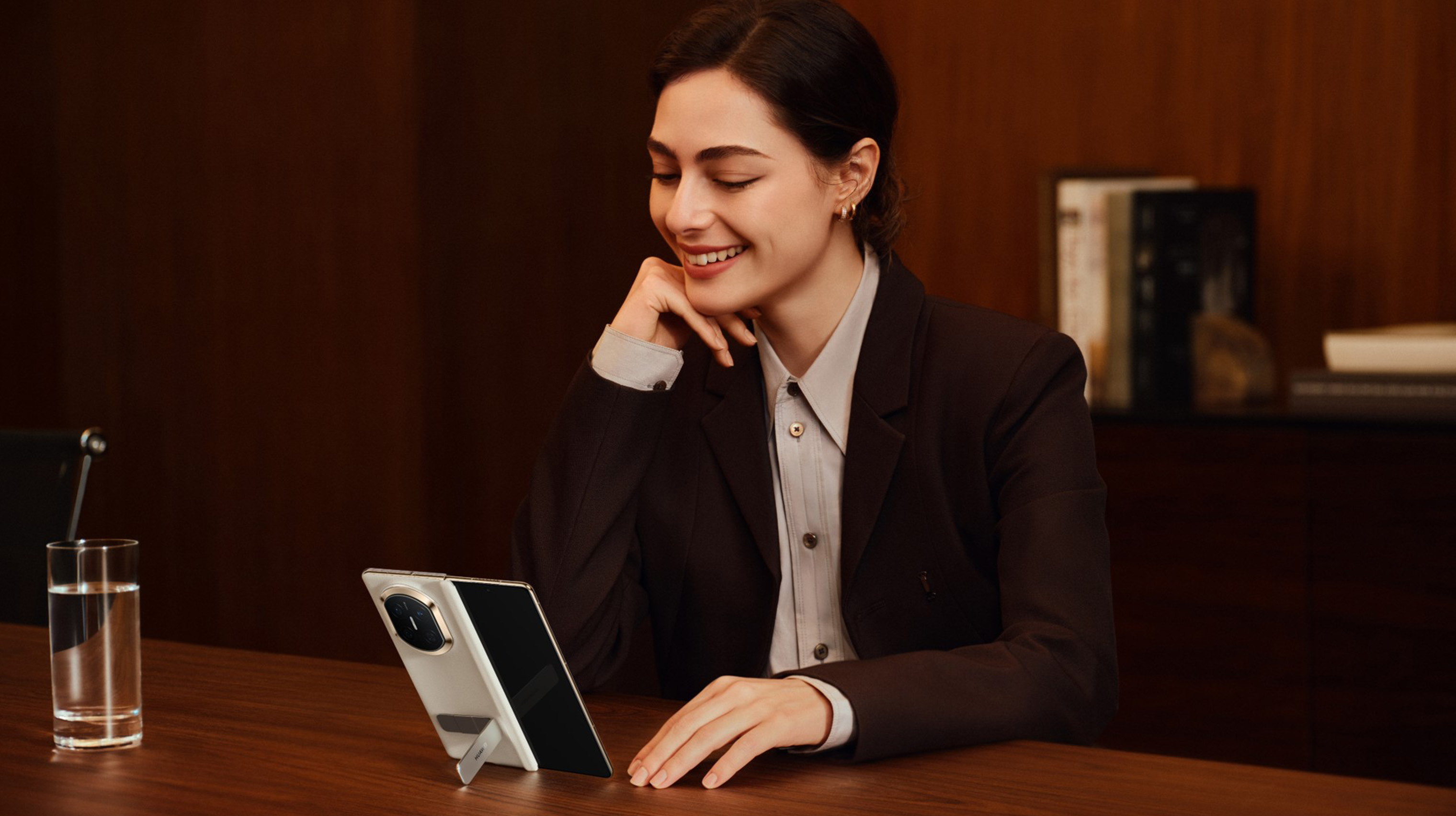 Theme Image for HUAWEI Mate X7 Series