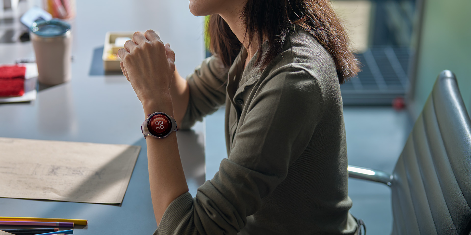 Where Art Meets Work — An Artist's Canvas for Both Productivity and Inspiration