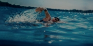 In Synch with the Sea: Follow Your Every Stroke – and Every Step