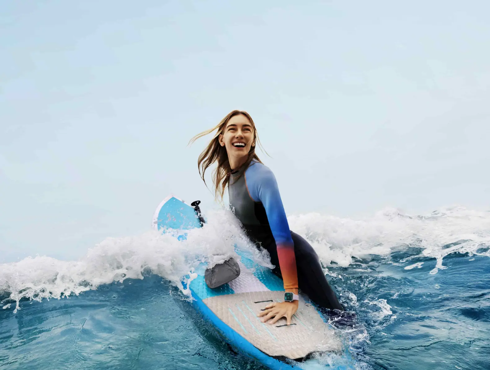 ميزات لياقة بدنية تنعش نشاطك أكثر من 100 وضع للتمارين الرياضية