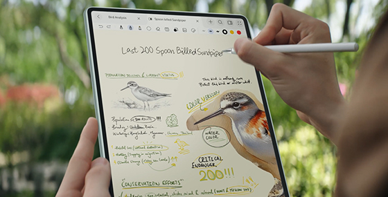 Blend Images, Text & Shapes Like a Designer