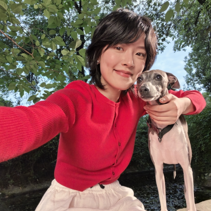 Photos taken by HUAWEI nova 14 Pro, demonstrating rear Ultra Speed Snapshot